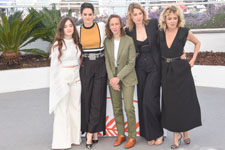 Luana Bajrami, Noémie Merlant, Céline Sciamma, Adèle Haenel, Valeria Golino 