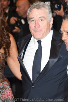 ROBERT DE NIRO